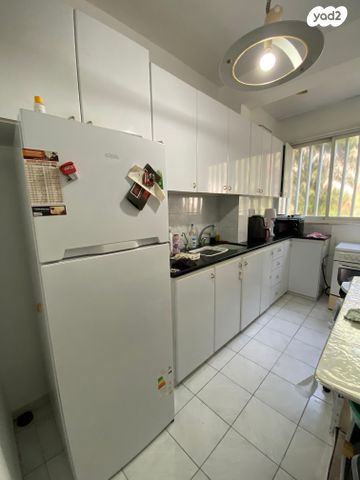 בנימין ד'ישראלי 