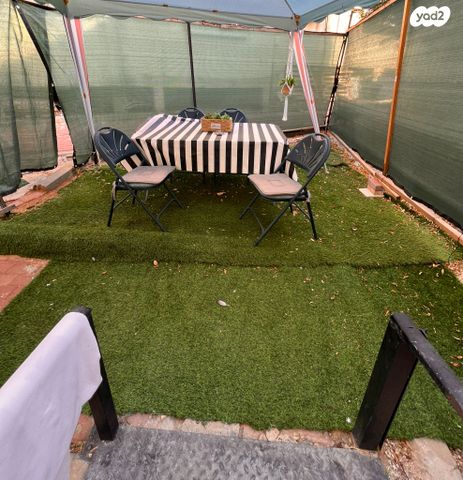 דירת גן, רמב"ם, טירת כרמל