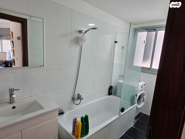 דירה, ארלוזורוב 58, שכונת חשמונאים, מרכז העיר א, רמת גן