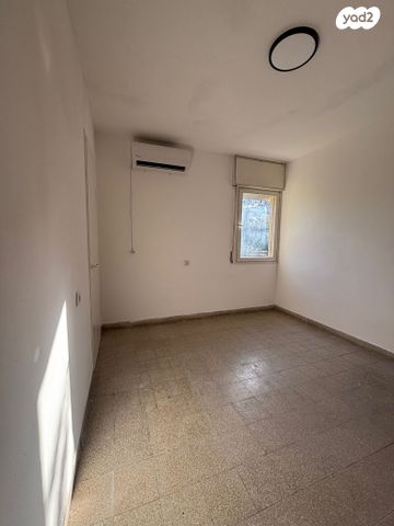 דירה, משמר הירדן, נווה רם, שיכון מזרחי, רמת גן