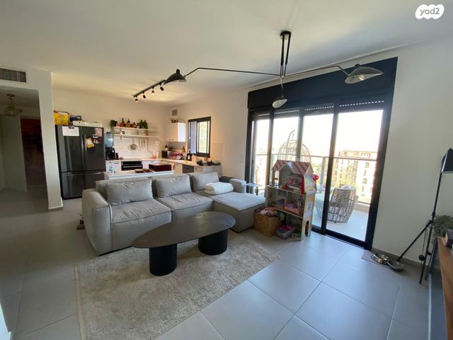 דירה, שמואל לופו 6, צפון תלפיות, ירושלים