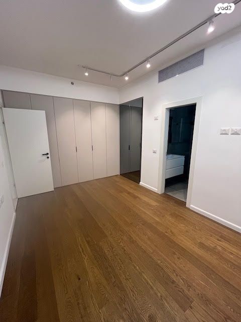 דירה, הצפון החדש - כיכר המדינה, תל אביב יפו