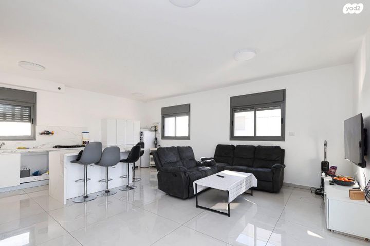 גג/ פנטהאוז, גבעת אשכול, כפר סבא