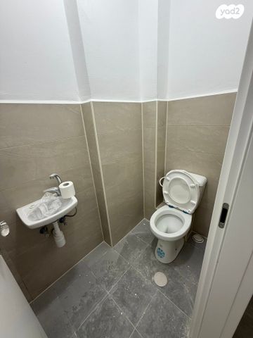 דירה, חיטה, הבוסתנים, שדרות