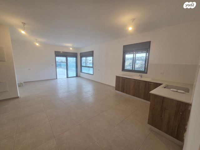 גג/ פנטהאוז, כרמיאל