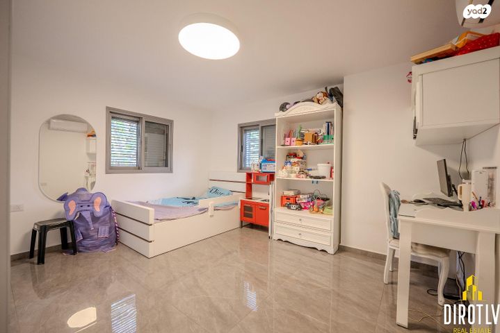 דירה, מעפילי אגוז 38, נווה חן, תל אביב יפו