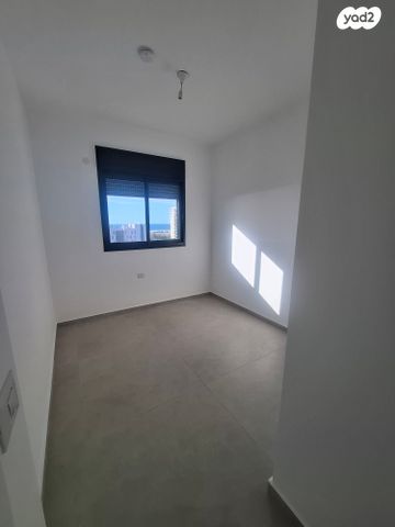 דירה, הכלניות 20, כלניות, טירת כרמל