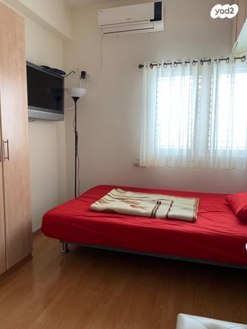 דירה, כצנלסון, בורוכוב, גבעתיים