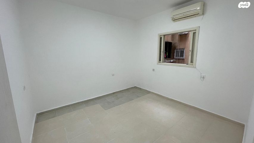 דירה, החשמונאים 64, לב העיר, בת ים