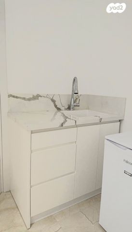 יחידת דיור, קרית קריניצי, רמת גן