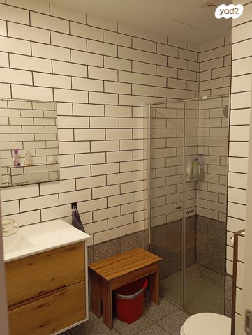 דירה, מלכי ישראל, הצפון הישן - דרום, תל אביב יפו