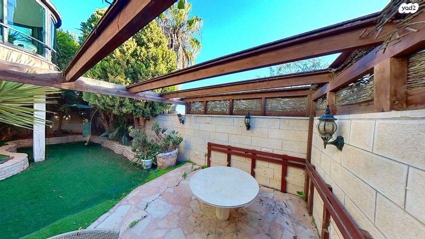 דירה, מבשרת ציון