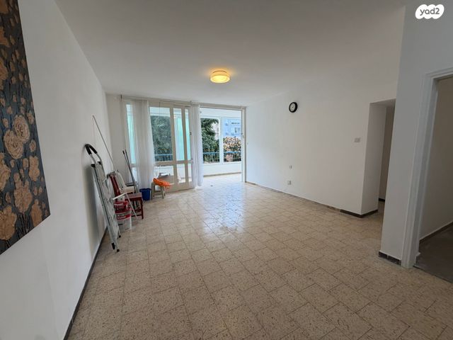 דירה, שדרות בנימין 33, מרכז העיר דרום, נתניה