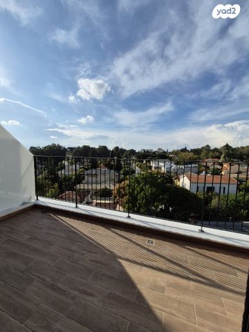 דירה, נווה מגן, רמת השרון