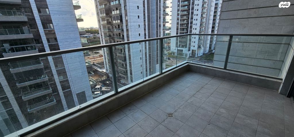 דירה, תלמי מנשה, באר יעקב