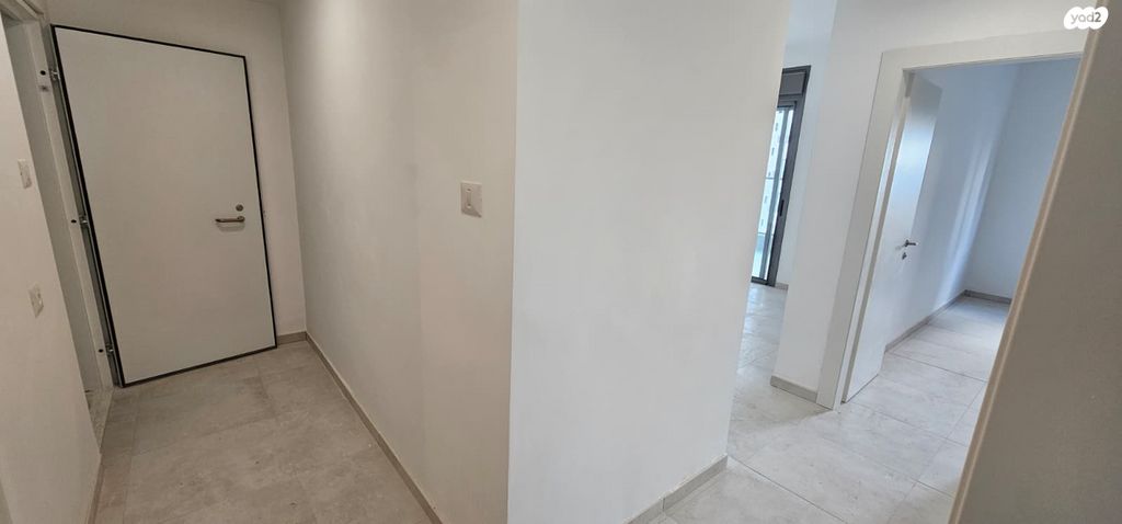 דירה, תלמי מנשה, באר יעקב