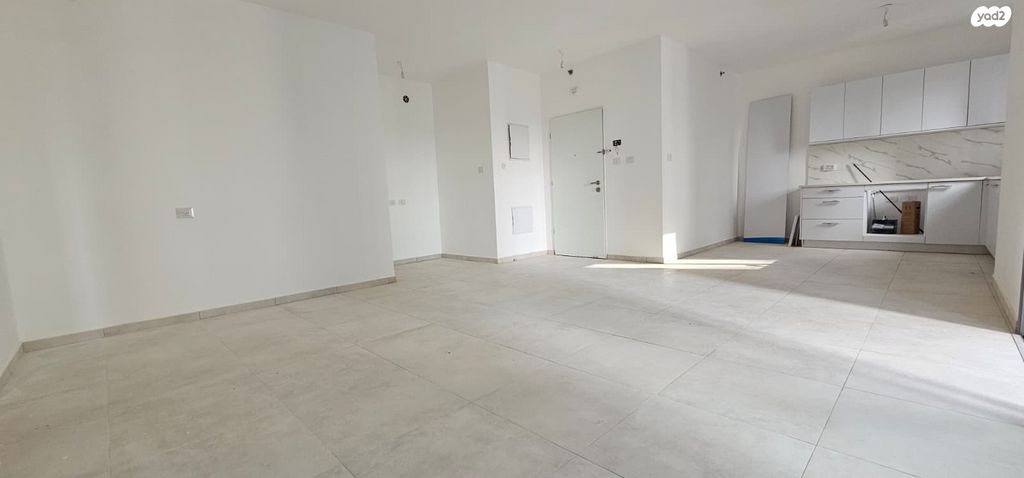 דירה, תלמי מנשה, באר יעקב