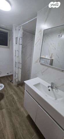 דירה, עבאס, עבאס, חיפה