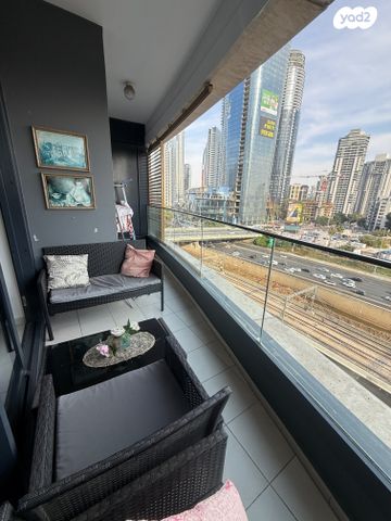 דירה, מונטיפיורי, הרכבת, תל אביב יפו