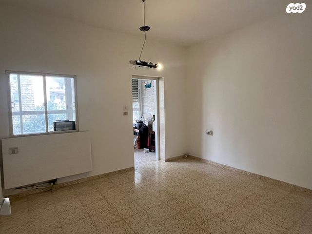 דירה, התקופה, גבעת הורדים, רסקו, ירושלים