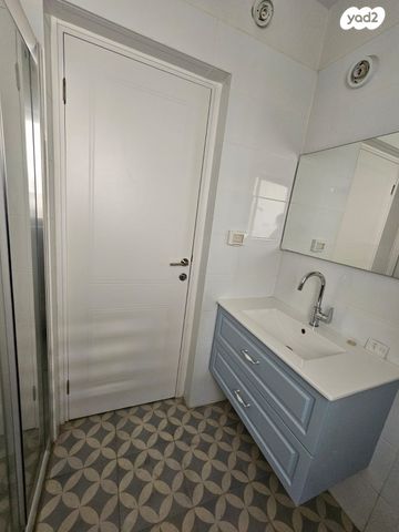 דירה, מירון, נווה שאנן, תל אביב יפו