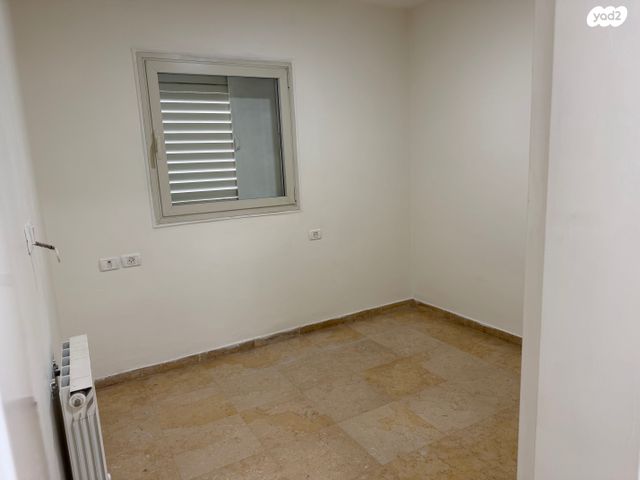 דירה, חנוך אלבק, ירושלים