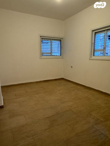 דירה, תל חי, נגבה, רמת גן