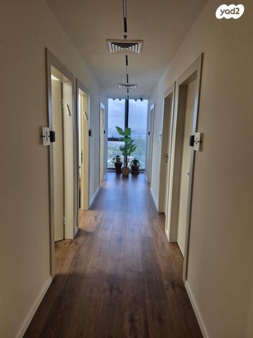 משרדים, סוקולוב, מתחם 1200, הוד השרון