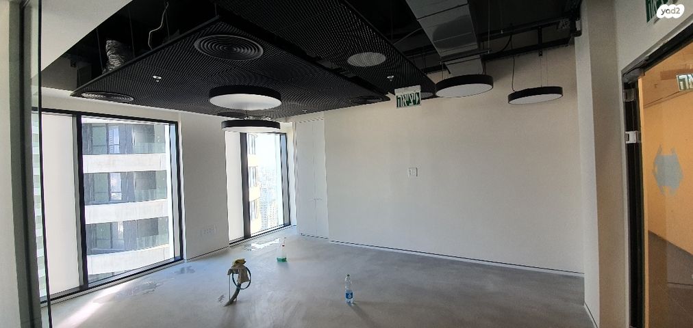 משרדים, דרך מנחם בגין 156, מונטיפיורי, הרכבת, תל אביב יפו