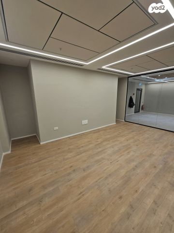 משרדים, התנופה, תלפיות תעשיה ומסחר, ירושלים