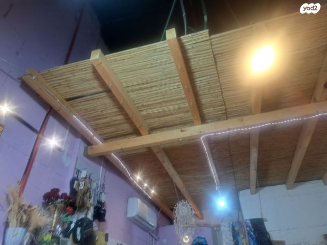 חנויות/ שטח מסחרי, דרך ארץ, הפרחים, חריש