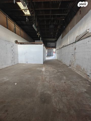 תעשייה ומלאכה, אזור תעשיה א