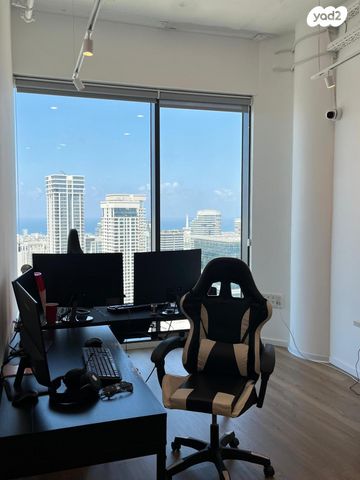 משרדים, בורסה, רמת גן