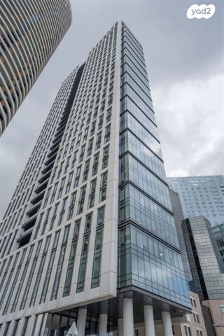 דרך מנחם בגין 156