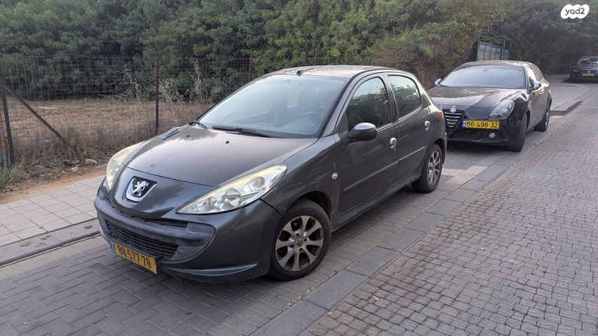 מודעת רכב פיג'ו 206