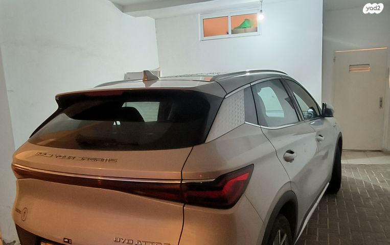 מודעת רכב בי.ווי.די אטו 3