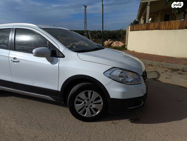 סוזוקי קרוסאובר