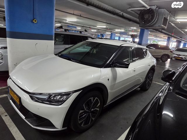 מודעת רכב קיה EV6