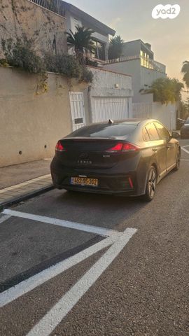 יונדאי איוניק