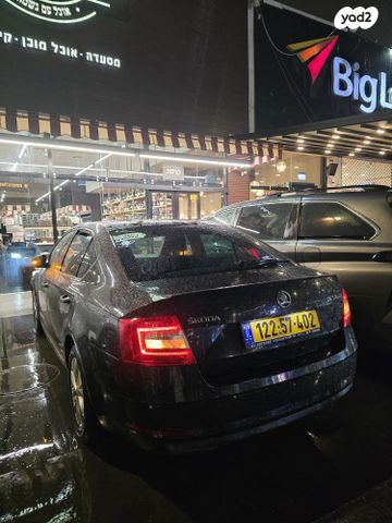 סקודה אוקטביה