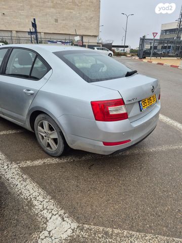 סקודה אוקטביה