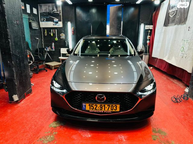 מאזדה 3