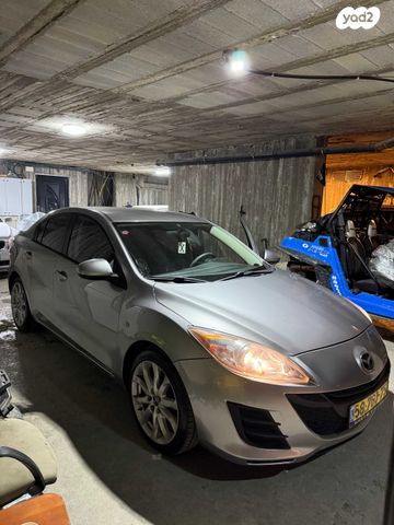 מאזדה 3