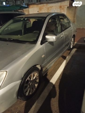 מודעת רכב מיצובישי לנסר