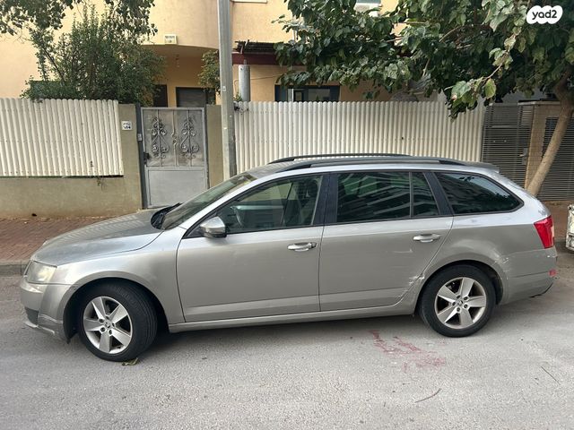 סקודה אוקטביה 