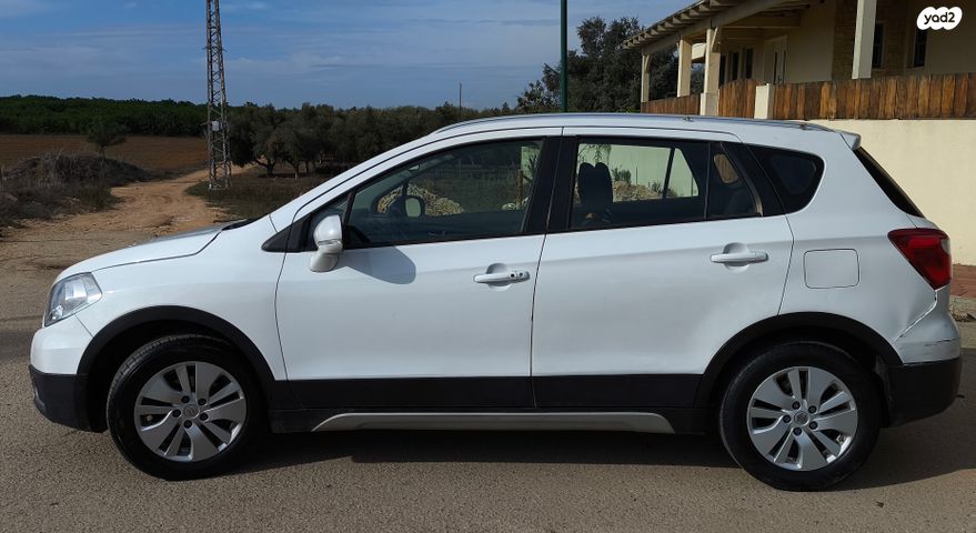 סוזוקי קרוסאובר