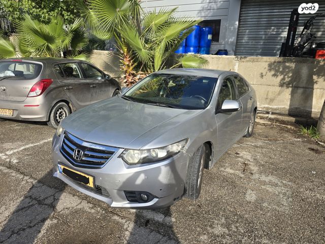 מודעת רכב הונדה אקורד