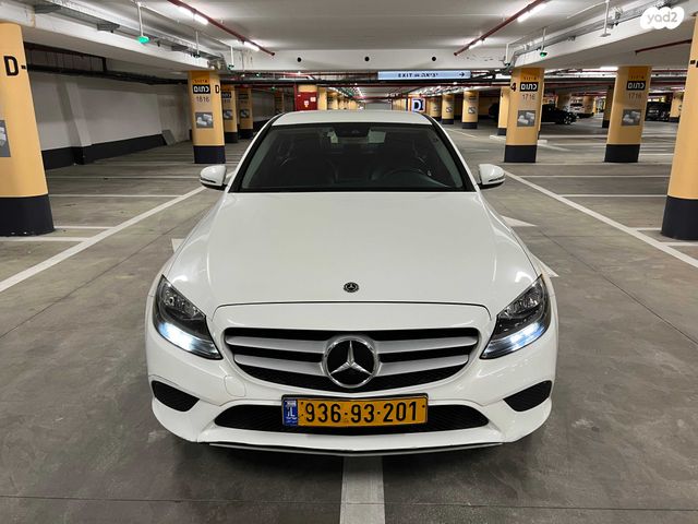 מודעת רכב מרצדס-בנץ C-class
