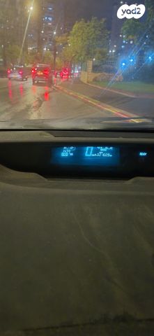 מודעת רכב טויוטה פריוס