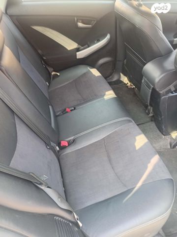 מודעת רכב טויוטה פריוס